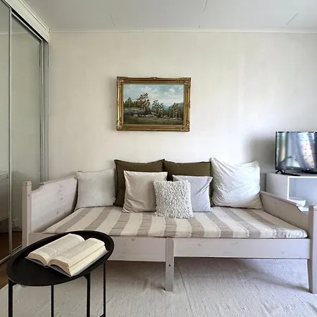 Lägenhet Kaunis Koti Idyllisellae Karjasillalla Uleåborg