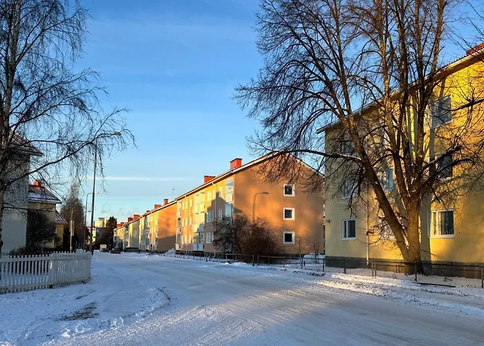 아파트 Kaunis Koti Idyllisellae Karjasillalla 오울루