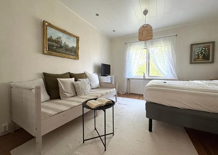 아파트 Kaunis Koti Idyllisellae Karjasillalla 오울루